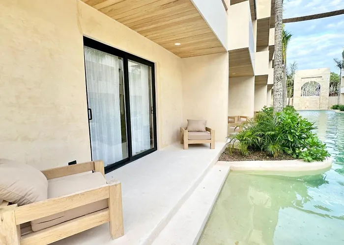 Cocay Welcome To The Jungle Aparthotel